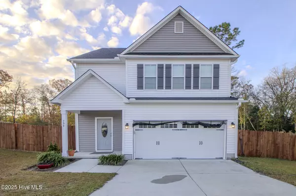 504 Poults DR, Richlands, NC 28574