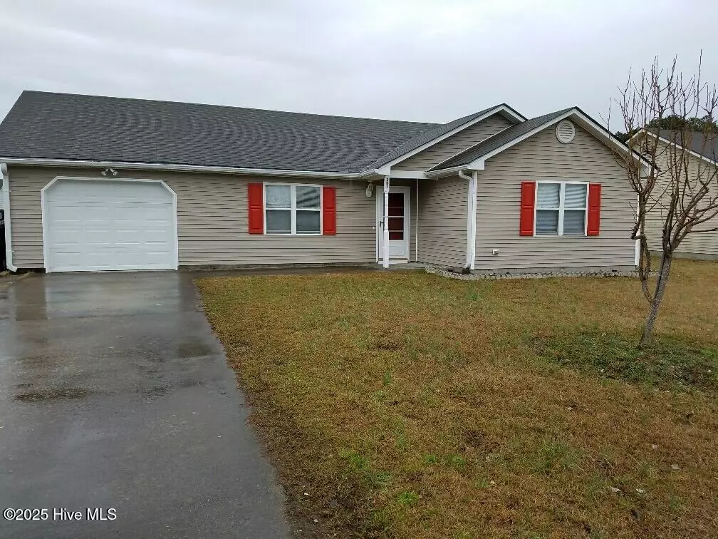 Elizabeth City, NC 27909,207 Springvale ST