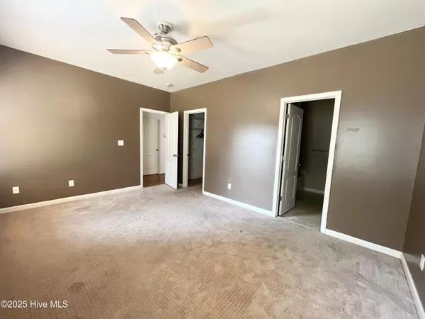 Elizabeth City, NC 27909,406 Osprey CV