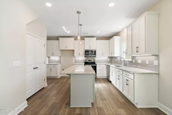 Winnabow, NC 28479,2009 Twilight DR NE