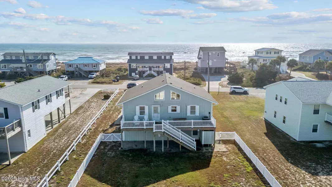 2106 Ocean DR, Emerald Isle, NC 28594