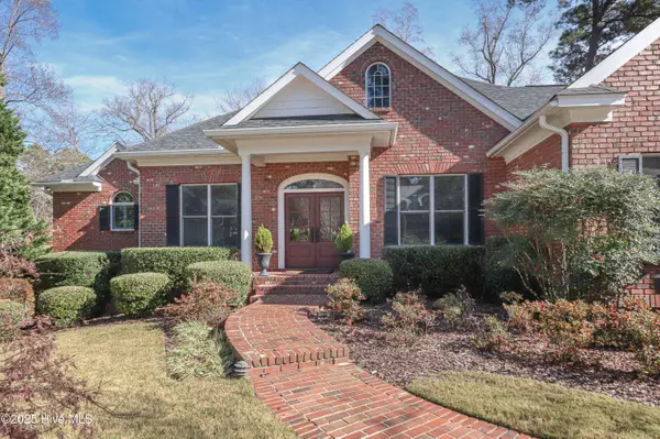 Pinehurst, NC 28374,175 Inverrary RD