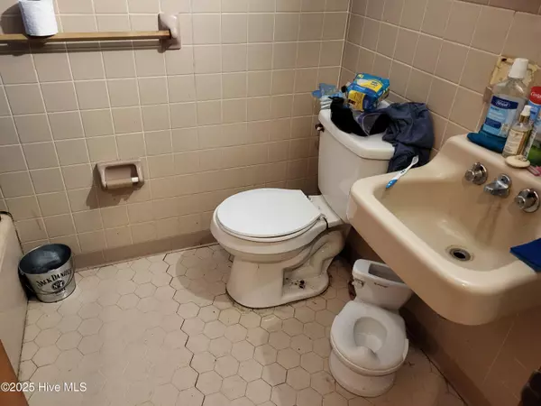 Aurora, NC 27806,260 Pearl ST