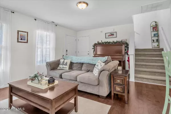 Wilmington, NC 28409,1301 Deer Hill DR