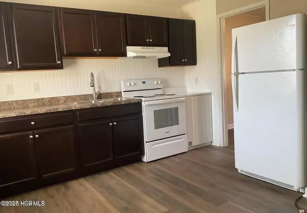 Jacksonville, NC 28540,1018 Davis ST