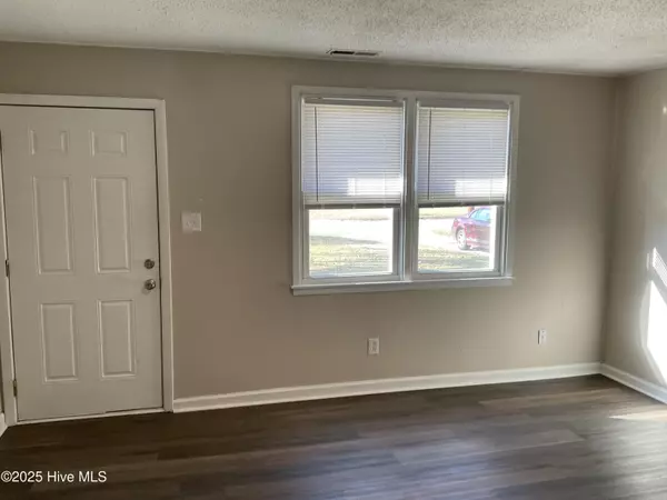 Jacksonville, NC 28540,1018 Davis ST