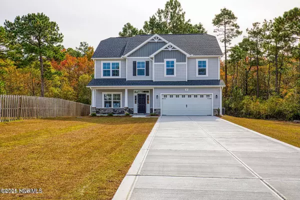 217 Admiral CT, Sneads Ferry, NC 28460