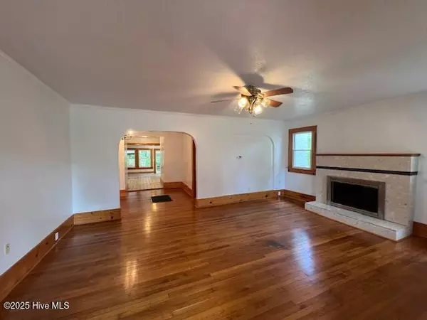 Washington, NC 27889,220 River RD