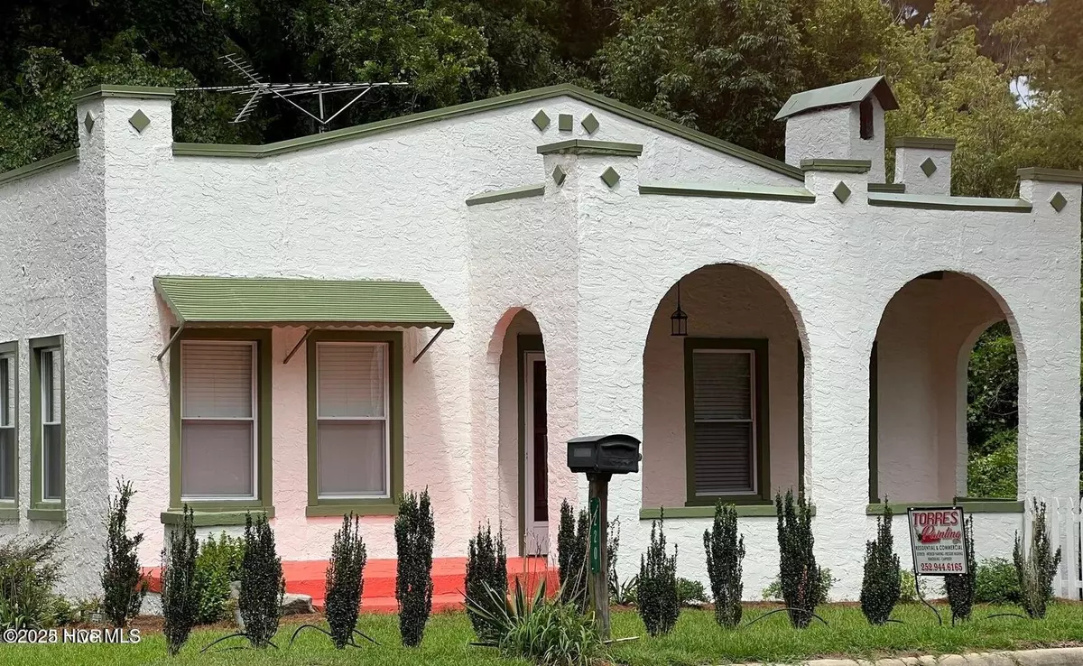 Washington, NC 27889,220 River RD