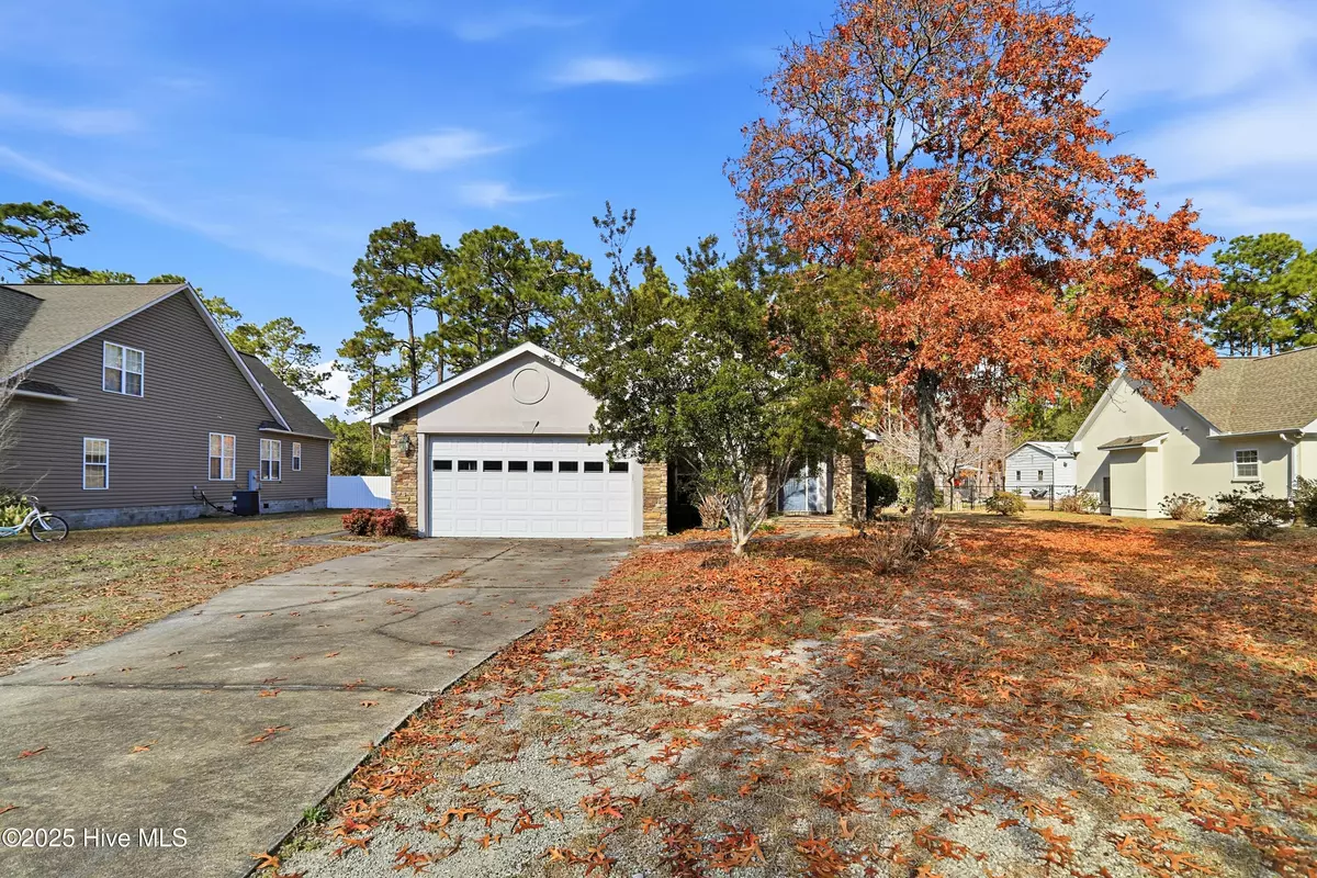 Southport, NC 28461,833 Fifty Lakes DR