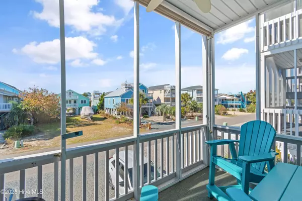 Sunset Beach, NC 28468,413 27th ST ## B