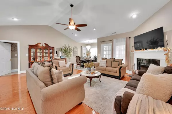 Washington, NC 27889,204 Inda WAY