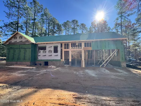 Pinehurst, NC 28374,60 Devon DR