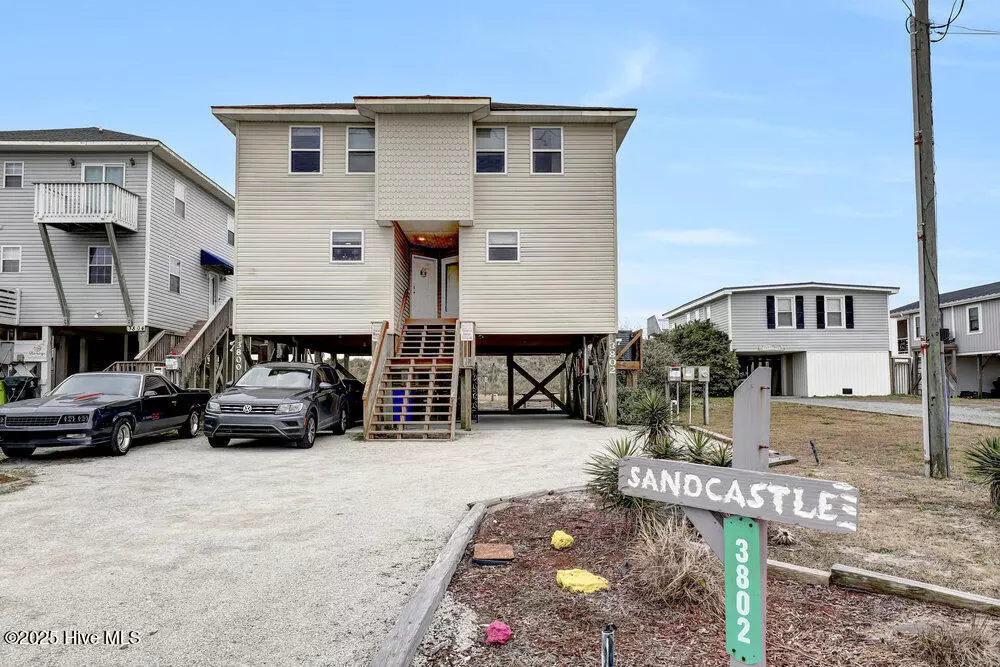 North Topsail Beach, NC 28460,3802 Island DR