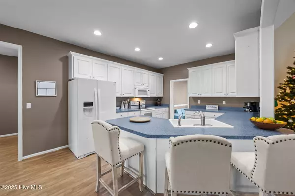 Aurora, NC 27806,3310 Marys Chapel Church RD