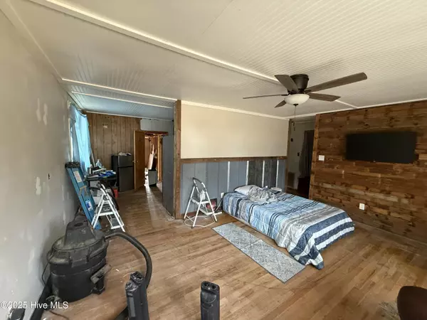 Jacksonville, NC 28540,436 Nelson DR