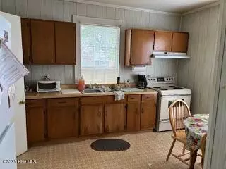 Plymouth, NC 27962,122a Washington ST