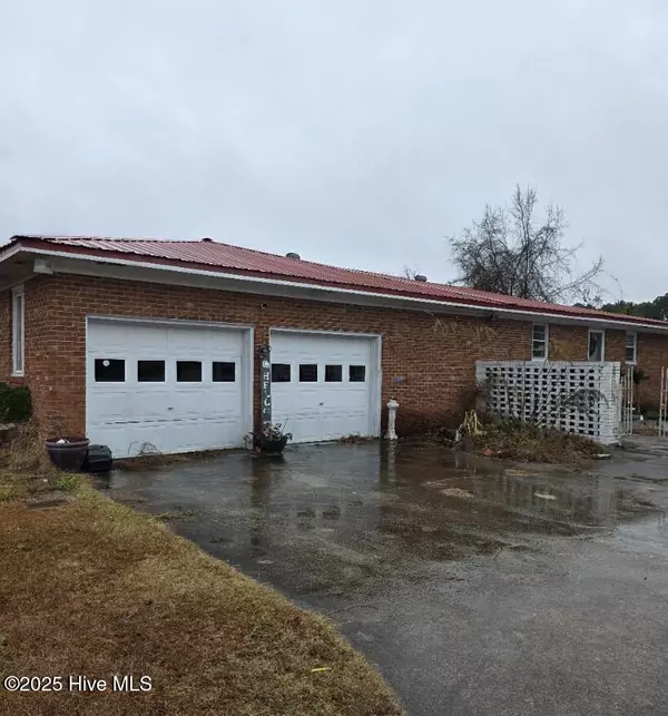 Greenville, NC 27834,306 Greenfield BLVD