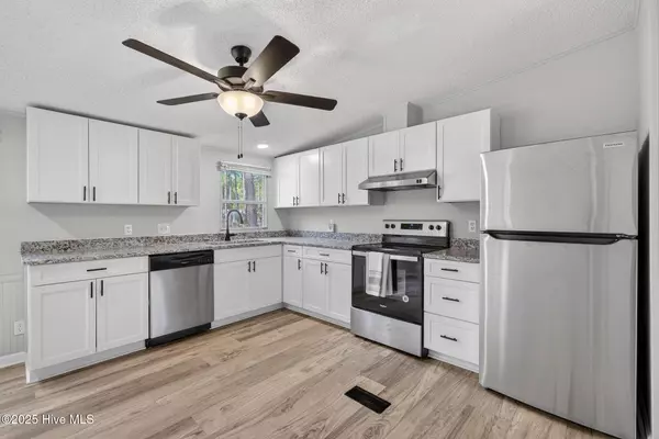 Leland, NC 28451,519 Maco RD NE