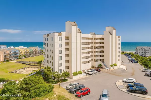 8801 Reed DR #612, Emerald Isle, NC 28594