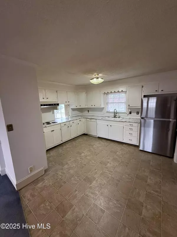 Greenville, NC 27834,5110 U.S. 13