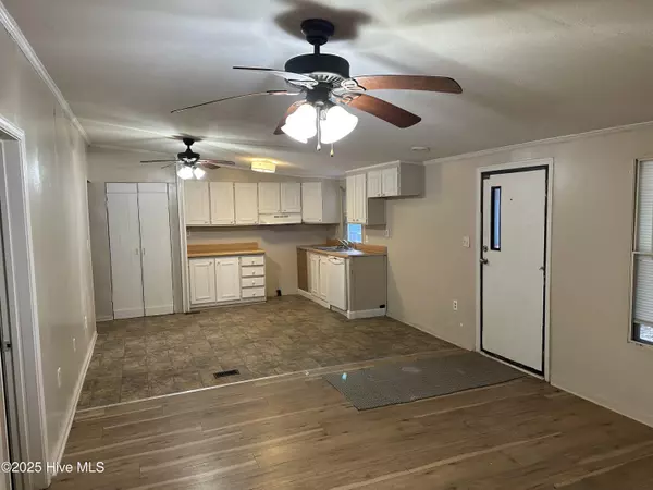 Rockingham, NC 28379,126 Winsor DR