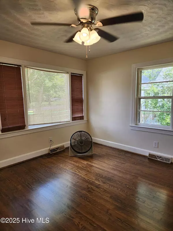 Wilson, NC 27893,714 Pender ST S