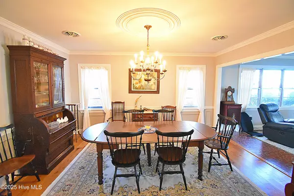 New Bern, NC 28560,1800 River DR