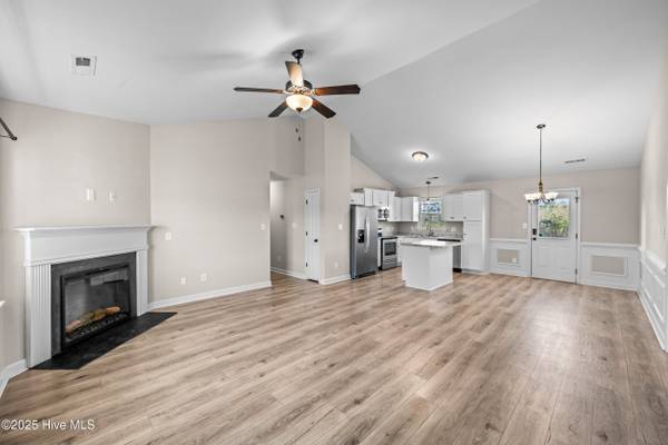 Richlands, NC 28574,111 Easton DR