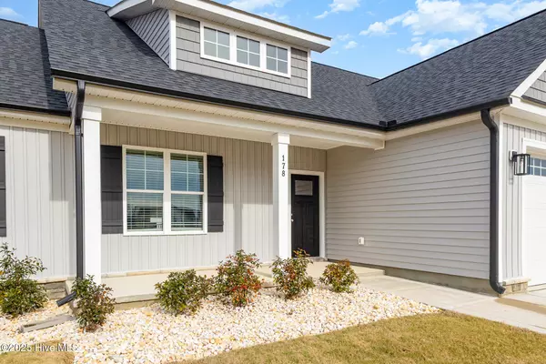 Smithfield, NC 27577,178 Ruskin DR