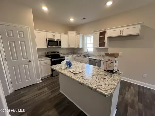 Richlands, NC 28574,250 Deer Haven DR