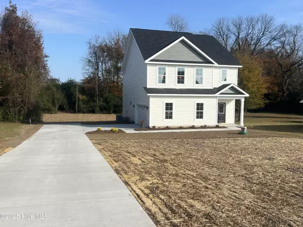 309 Starky DR, Richlands, NC 28574