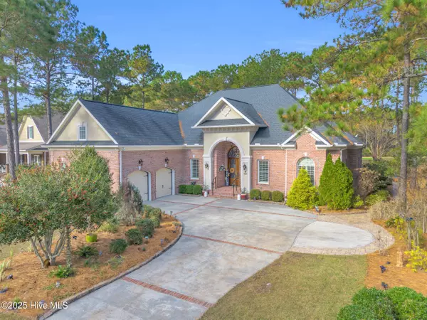 6239 Castlebrook WAY SW, Ocean Isle Beach, NC 28469