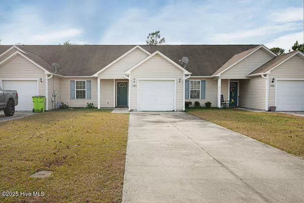 188 Pine Hollow RD, Holly Ridge, NC 28445