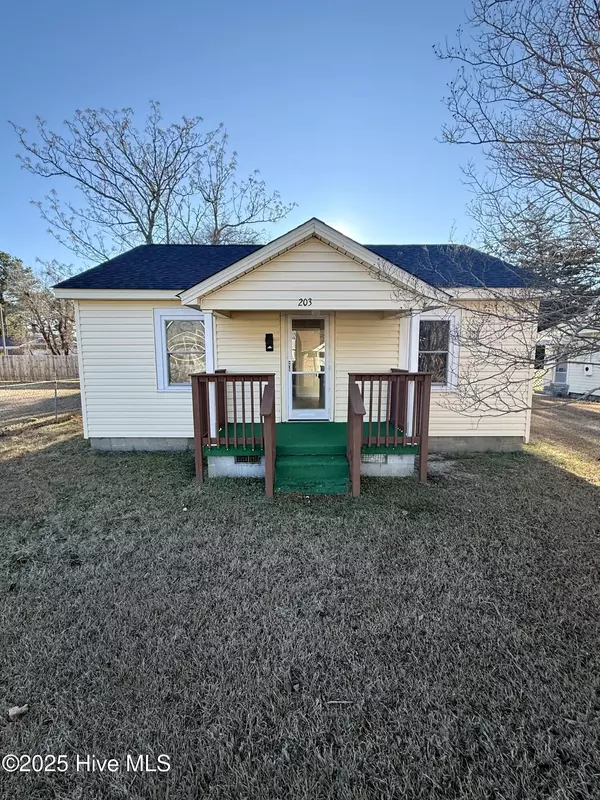 Williamston, NC 27892,203 Faulk ST