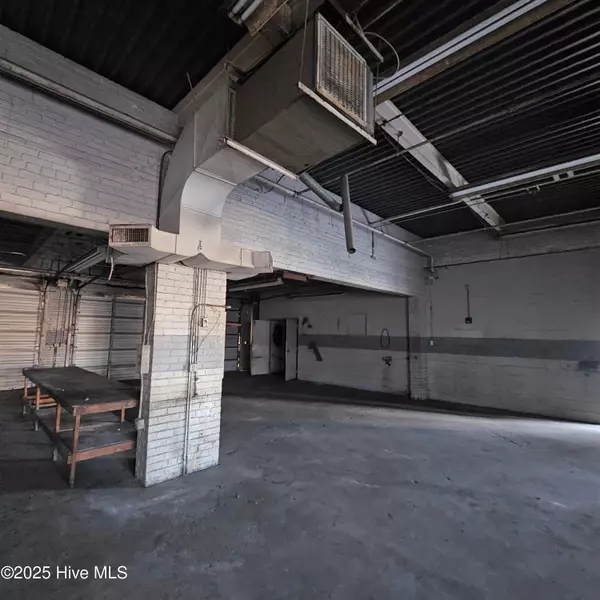 Jacksonville, NC 28540,1239 Hargett ST #Unit 400