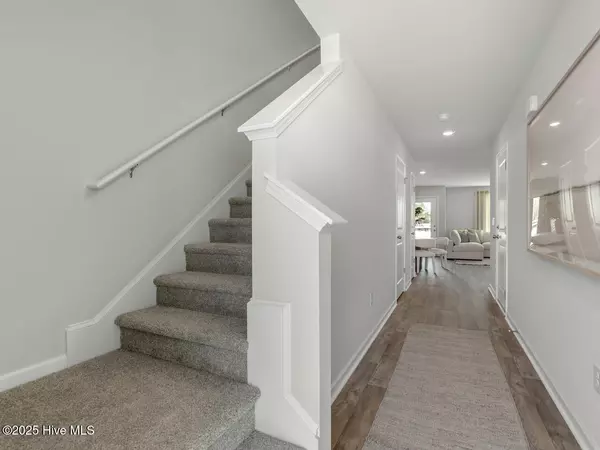 Surf City, NC 28445,140 N Grassland RD #Th 5