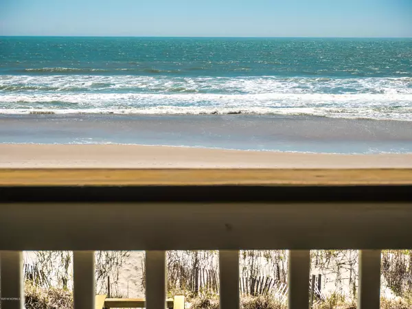 Topsail Beach, NC 28445,817 Ocean BLVD #B