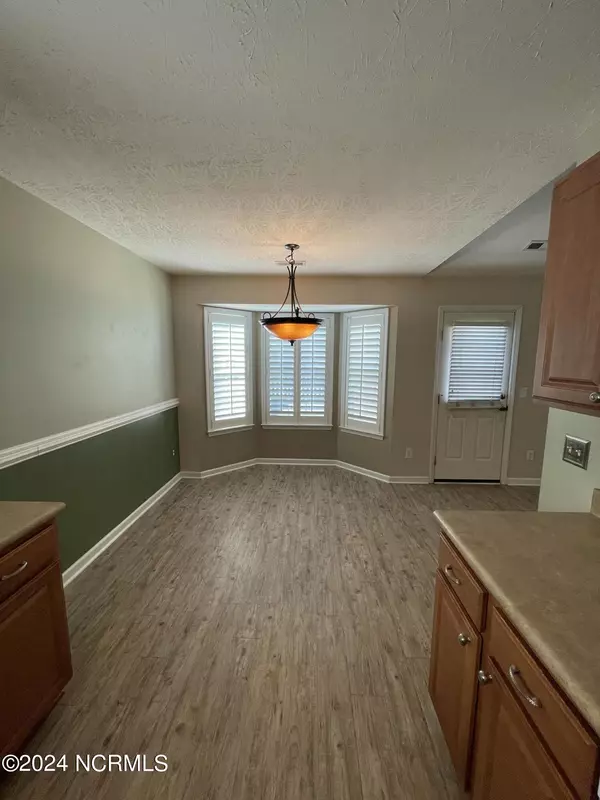 Holly Ridge, NC 28445,322 Rose Bud LN