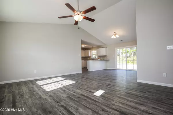 Pollocksville, NC 28573,126 Buckskin DR