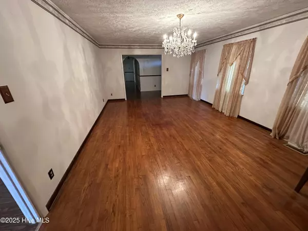 Laurinburg, NC 28352,11380 Stewartsville Cemetery RD