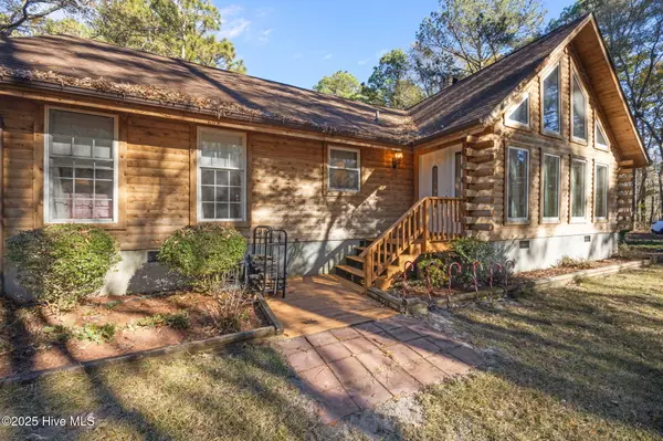 Arapahoe, NC 28510,920 Jeff RD