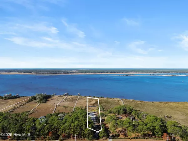 8120 River RD, Wilmington, NC 28412