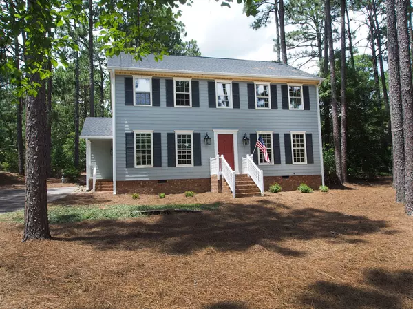 111 Oxford CT, West End, NC 27376