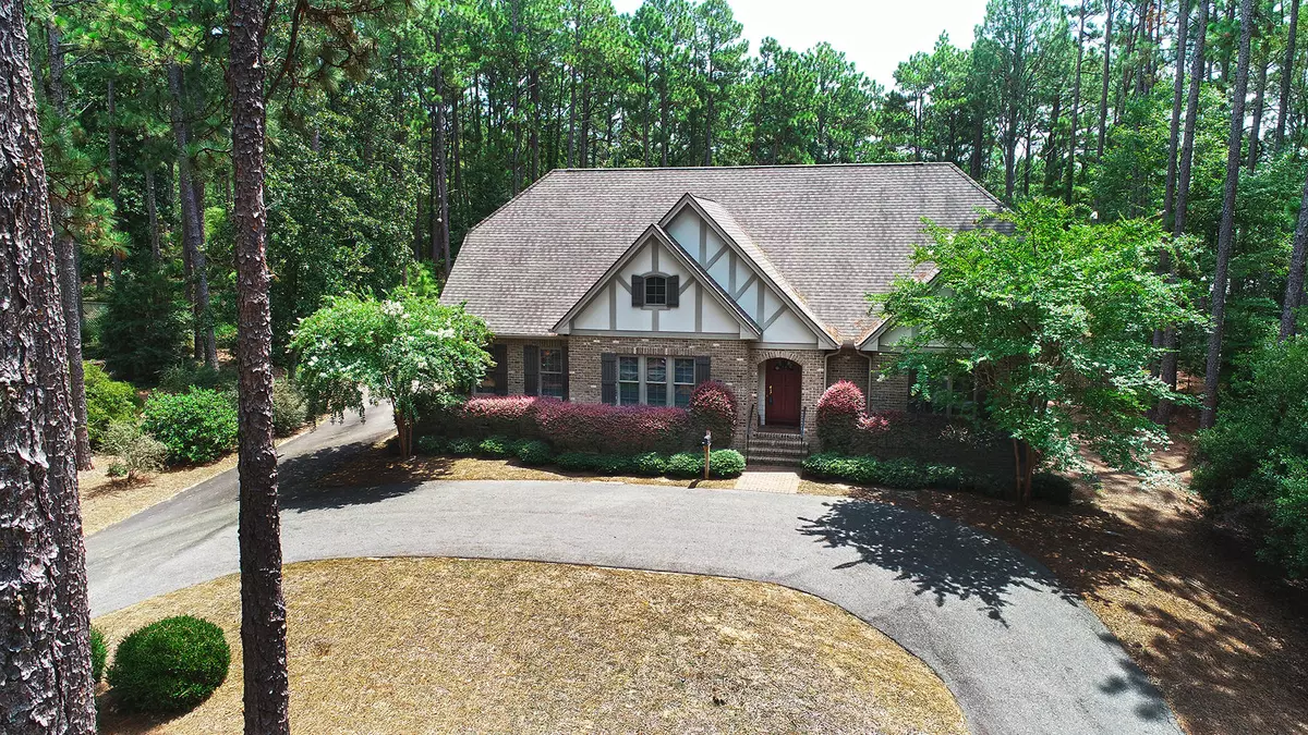 Southern Pines, NC 28387,259 Hill RD