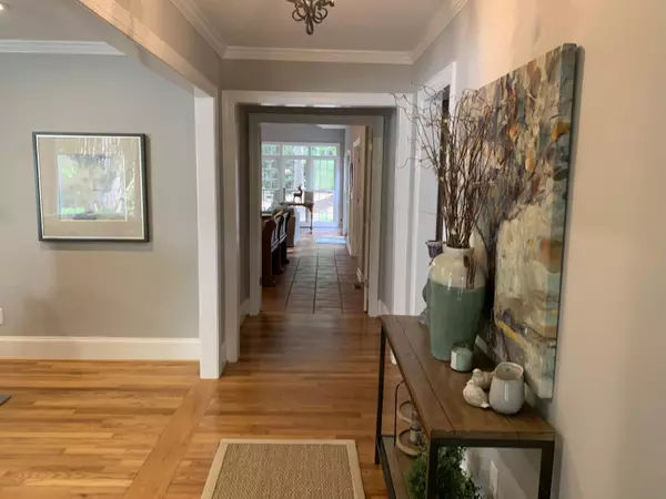 Southern Pines, NC 28387,305 Maples RD