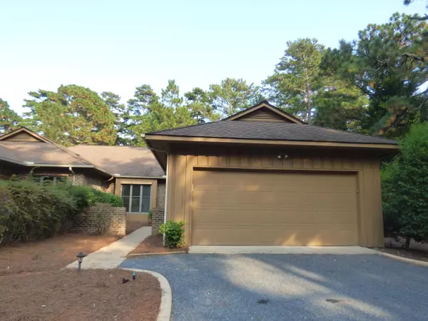 140 Fairway DR, Pinehurst, NC 28374