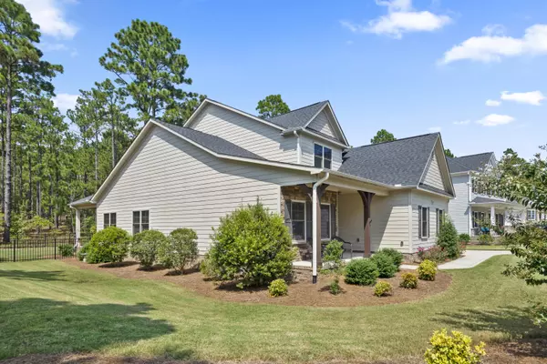 Southern Pines, NC 28387,101 Broom Sedge LN