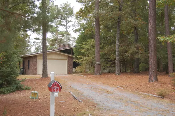 610 Loblolly DR, Vass, NC 28394