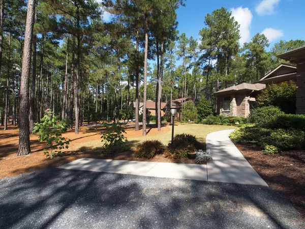 Pinehurst, NC 28374,54 Greyabbey DR